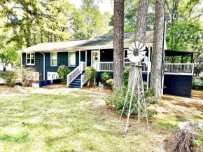 Peaceful home near Southpoint/RD Air (Sleeps 16)